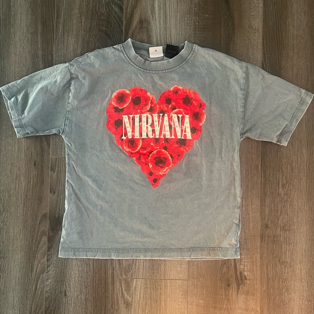 Zara x Nirvana Kids Gray Tee with Red Heart Floral Graphic